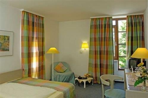 Hotel Koerschtal Stuttgart Room photo